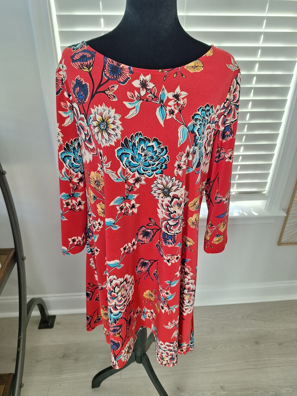 Floral Red Swing Dress with Scoop Neck
